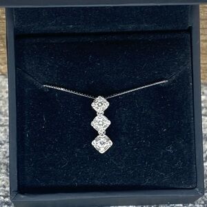 3 TIER DIAMOND NECKLACE